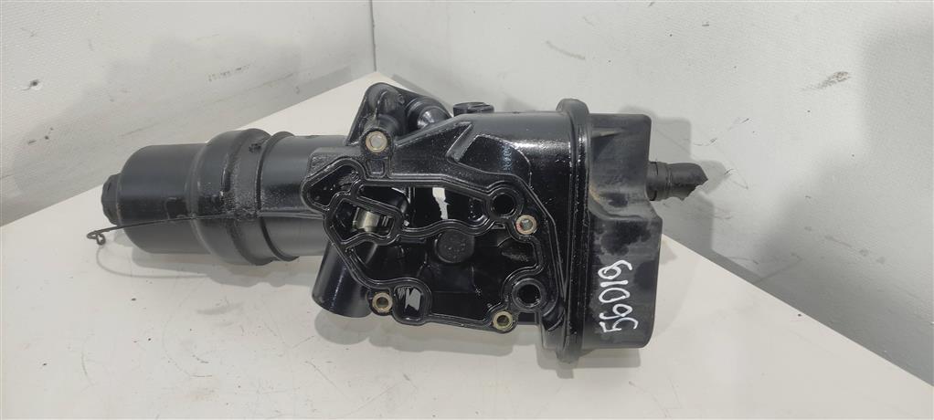 корпус масляного фильтра Volkswagen Passat B6 2006, 2.0 л., бензин, седан, BVZ, BVY, BLR, BLX, BLY, BVX, 06D115397G, 06D115397J, 06D115397D, 06D115397K - фото №1