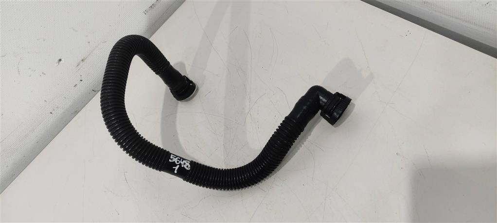 патрубок (трубопровод, шланг) Audi A4 B7 2006, 2.0 л., TFSI, бензин, седан, BVZ, BVY, BLR, BLY, BPJ, 06F103235, . - фото №1