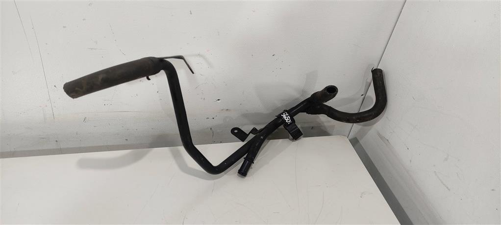 трубка охлаждающей жидкости Volkswagen Passat B6 2009, 1.4 л., бензин, седан, BLG, BMY, CAV, CTH, 03C121070M, CAXA, BLF, CNW, CTK, CFBA, . - фото №1