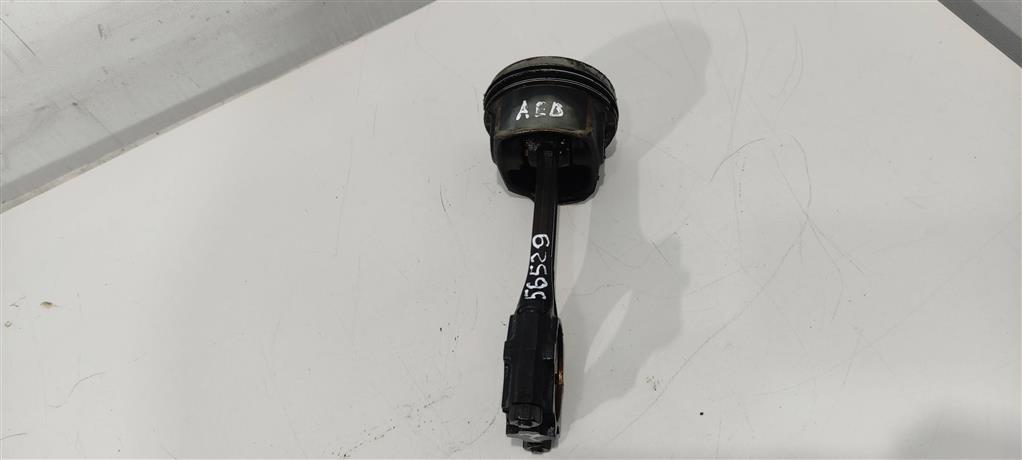 поршень Volkswagen Passat B5 1998, 1.8 л., бензин, седан, ANB, APU, AEB, 06A107065J - фото №1