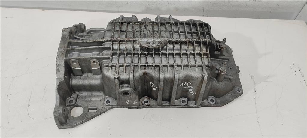 масляный поддон Ford Kuga 2 поколение 2014, 1.6 л., бензин, седан, B4164T, DS7G6675EA, . - фото №1