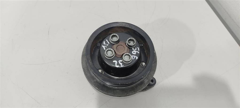 помпа Volkswagen Passat B6 2007, 1.4 л., TSI, бензин, универсал, BLG, BMY, 03C880727D, 03C121004J, CDGA, CAVD - фото №1