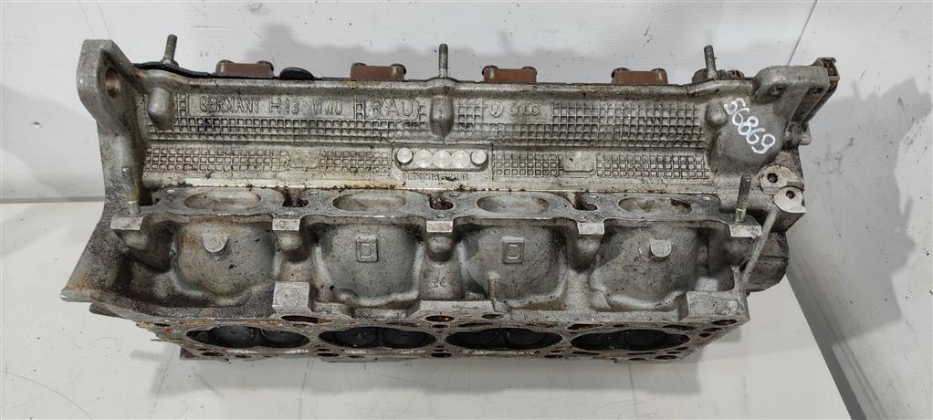 головка блока цилиндров Audi A4 B6 2003, 1.8 л., бензин, AWT, AWM, AMB, AWC, AUG, AVJ, APX, BFB, BAM, AJH, AUQ, BEX, AWP - фото №1