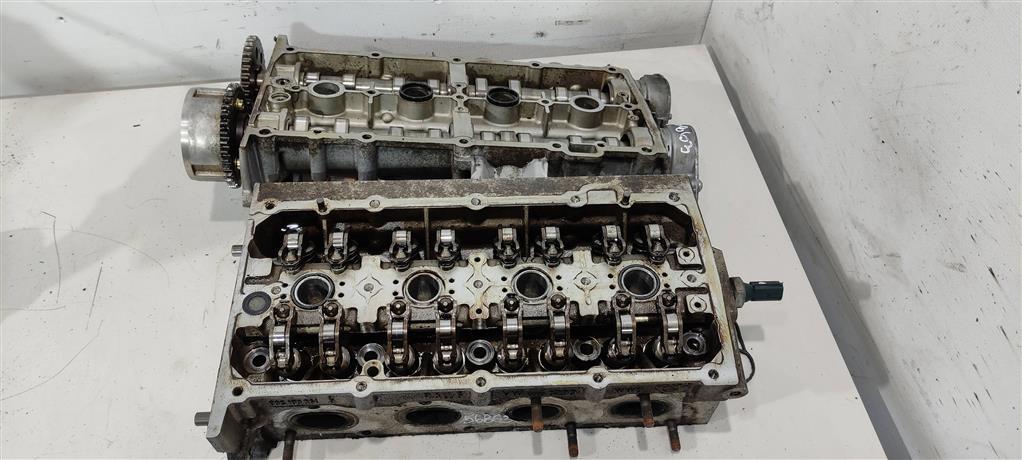 головка блока цилиндров Volkswagen Passat B6 2007, 1.4 л., TSI, бензин, универсал, BLG, BMY, CAX, BWK - фото №1