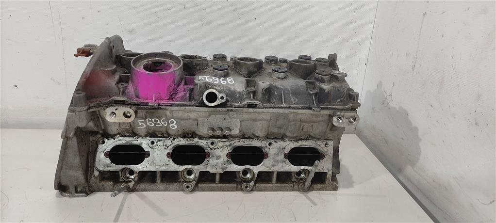 головка блока цилиндров Volkswagen Passat B7 2013, 1.8 л., TSI, бензин, седан, CDA, CAW, CCT, CDH, BZB, CFK, CCZ, CAWB, CDAB, CDAA, CAE, CAB - фото №1