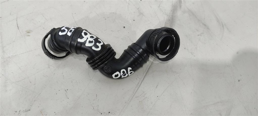 патрубок (трубопровод, шланг) Volkswagen Passat B6 2007, 2.0 л., бензин, седан, 06F103212D, . - фото №1