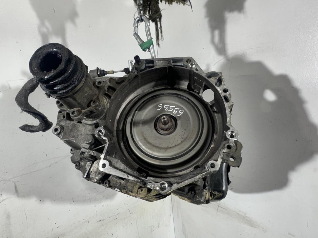 КПП автоматическая (АКПП) Volkswagen Golf 5 поколение 2007, 2.0 л., TDi, дизель, KDA, LQT, HQN, LTE, MFL, PBF, HXS, HQL, HXU, KMX, KCU, JPJ, KPQ, KPW, HLH, LRA, HXY, GPU, GYM, GYN, HBP, HFQ, HJQ, HLE, HLF, HQF, HTB, KMW, KPS, KPU, KQC, LQV, LTD, MFM, MSU, MSV, NJK, NLP, PPY, DQ250, GKF, GPQ, GPV, GSS, GYP, GYQ, GYR, HJP, HQG, HQH, HQM, HQQ, HXT, HYC, HZJ, JPK, JPL, JPQ, KCV, KCW, KMY, KMZ, KNE, KPT, KQX, KXD, LQS, LQW, LRT, LTF, LTG, LTM, MLX, MMB, NJJ, PBE, PPX, KLN, KND - фото №1