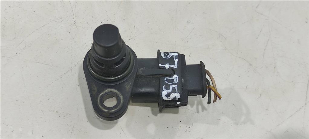 датчик распредвала Volvo S60 2 поколение 2011, 1.6 л., бензин, седан, B4164T, BM5112K073AB, . - фото №1