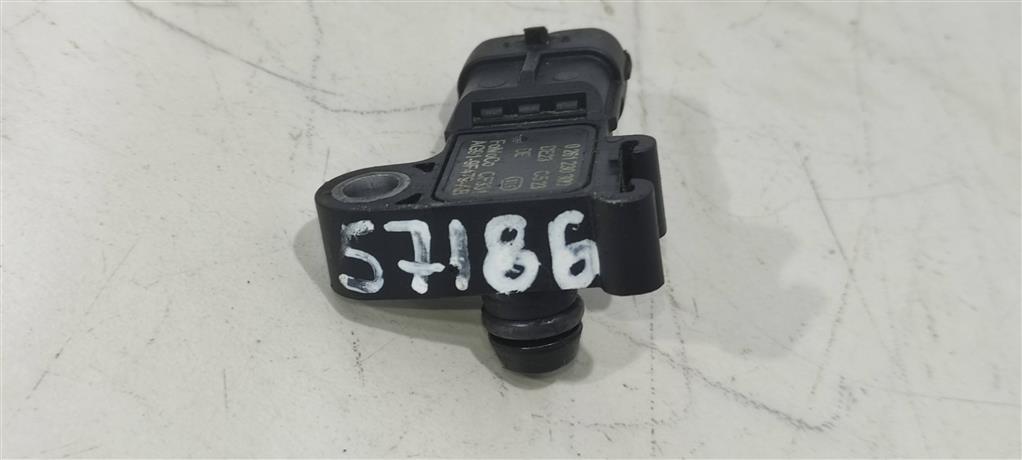 датчик абсолютного давления Ford Focus 3 поколение 2013, 1.6 л., бензин, хетчбэк 5 дв., AG919F479AB, 0261230309, . - фото №1