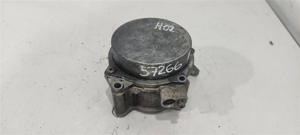 насос вакуумный Skoda Superb 2 поколение 2011, 1.8 л., TFSI, бензин, хетчбэк 5 дв., 06H145100AB, 06H145100S, BYT, BZB, 06H145100AK, CAWB, BZW - фото №1