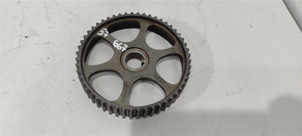 шкив распредвала Audi A6 4B/C5 1999, 1.8 л., бензин, седан, 06B109111, AWC, AUM, AGU, AUQ, AGN, ARZ, APP, APY, ARX, APG, . - фото №1