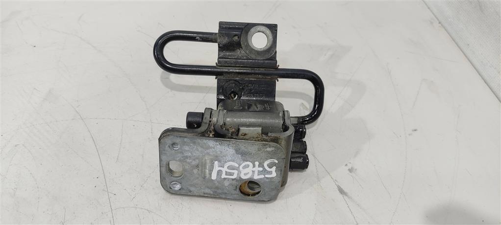 петля двери Audi A6 4F/C6 2006, 3.2 л., бензин, седан, 8E0831412, 8E0831412B, 8E0831412E, . - фото №1