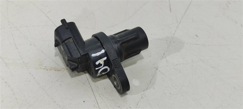 датчик распредвала Mercedes-Benz E-Класс W212/S212/C207/A207 2012, 1.8 л., бензин, седан, 271.860, A0041539628, 0232103050 - фото №1