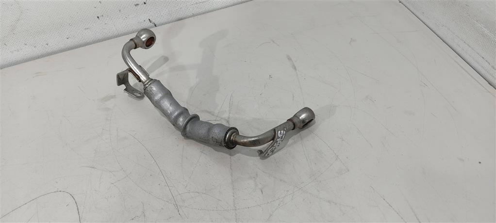 трубка охлаждающей жидкости Volkswagen Passat B6 2007, 2.0 л., TFSI, бензин, седан, 06F121497G, . - фото №1