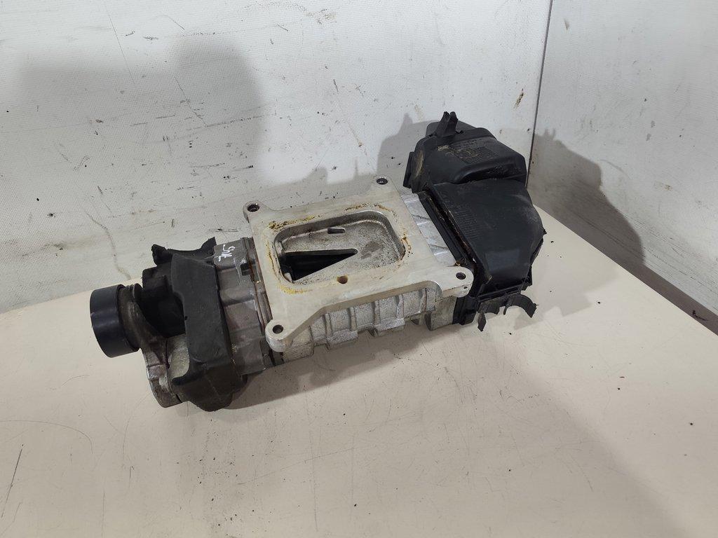 нагнетатель воздуха (компрессор) Volkswagen Passat B7 2013, 1.4 л., бензин, седан, 03C145601E, 03C145601C - фото №1