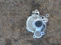 насос вакуумный Volkswagen Golf 7 поколение 2014, 1.6 л., TDi, дизель, хетчбэк 5 дв., 03L145207, CBAA, CBAB, CBDC, CLCA, CFF, CFG, CGLC, CMGB, CFJA, CJAA, CFHC, CBDA, CAYD, CAYE, CEGA, CLJA, CLLB, CJCA, 03L145100J - фото №2