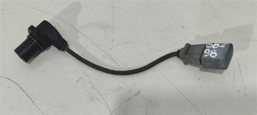 датчик коленвала Audi A6 4F/C6 2006, 2.0 л., TFSI, бензин, седан, BSE, BWA, 06A906433G, BSF, BZC, BHZ, . - фото №1