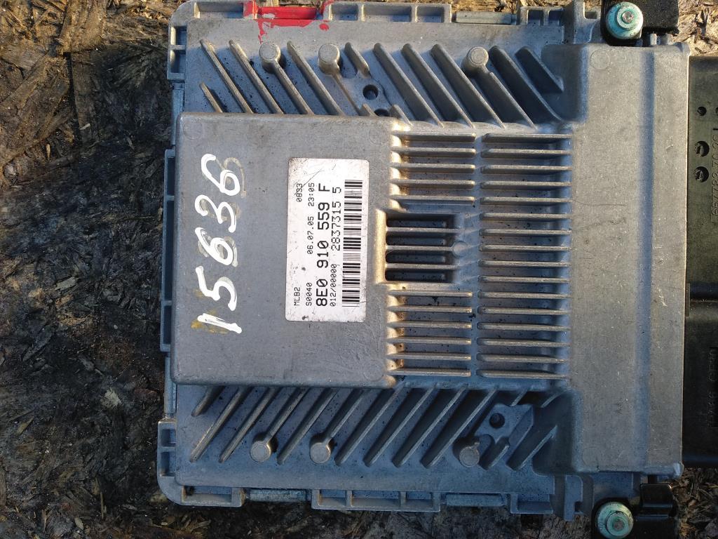 блок управления двигателем Audi A4 B7 2006, 3.2 л., FSI, бензин, седан, 8E0910559F, BKH, . - фото №1