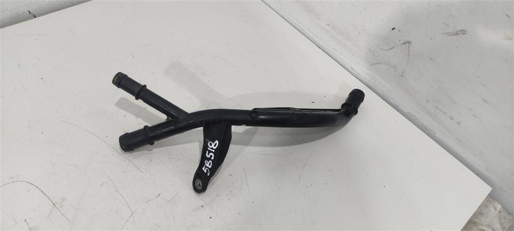 патрубок (трубопровод, шланг) Volkswagen Passat B7 2013, 1.4 л., TSI, бензин, седан, 1K0121070CD, . - фото №1