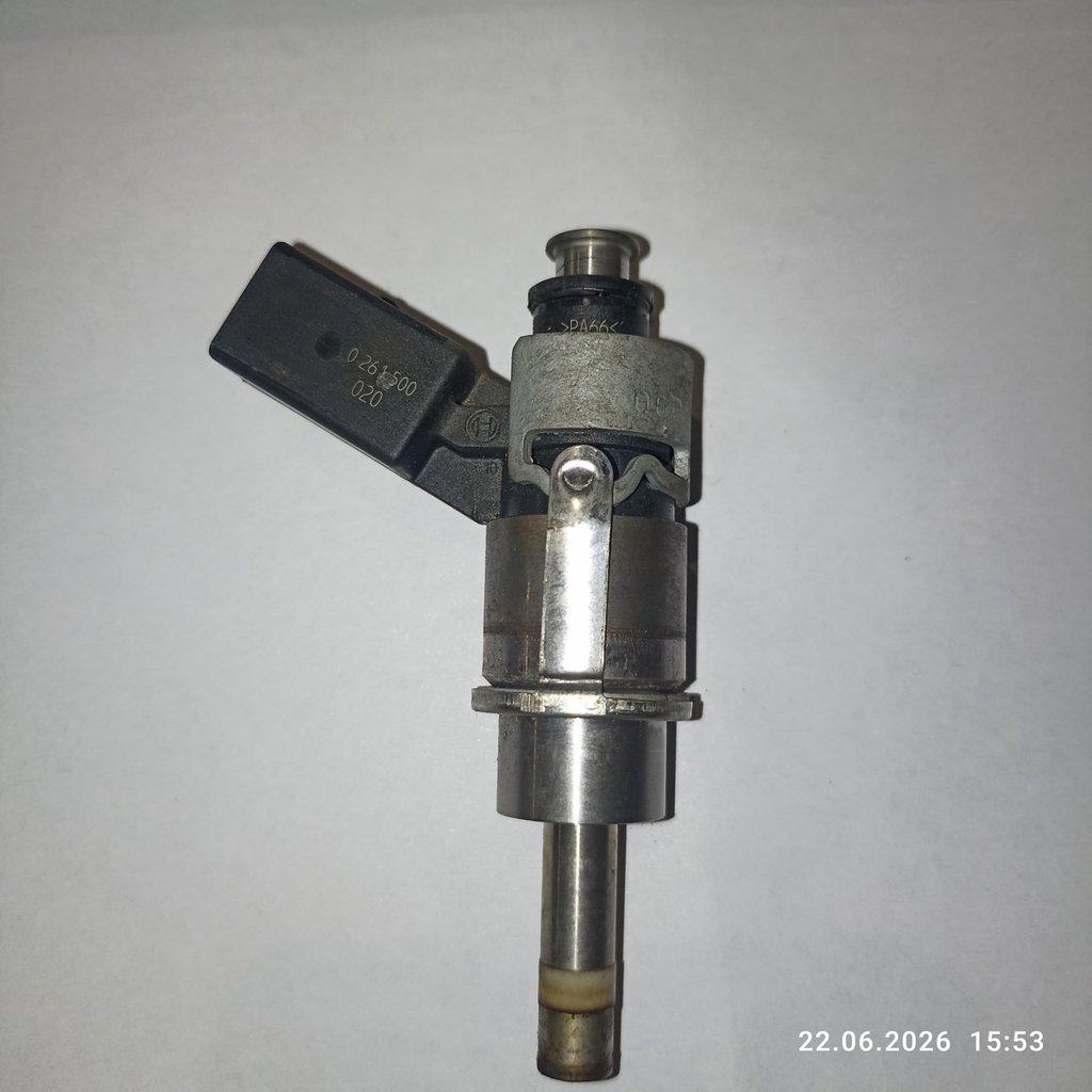 форсунка Audi A4 B7 2006, 2.0 л., TFSI, 06F906036A, 06F906036G, 0261500020 - фото №1