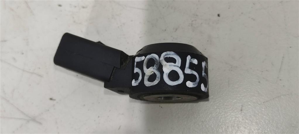 датчик детонации Volkswagen Passat B6 2007, 2.0 л., TFSI, бензин, универсал, BVZ, CAX, CDG, BSE, BVY, BLV, 030905377C, BVX, BSF, 030905377D, BWS, AXZ - фото №1