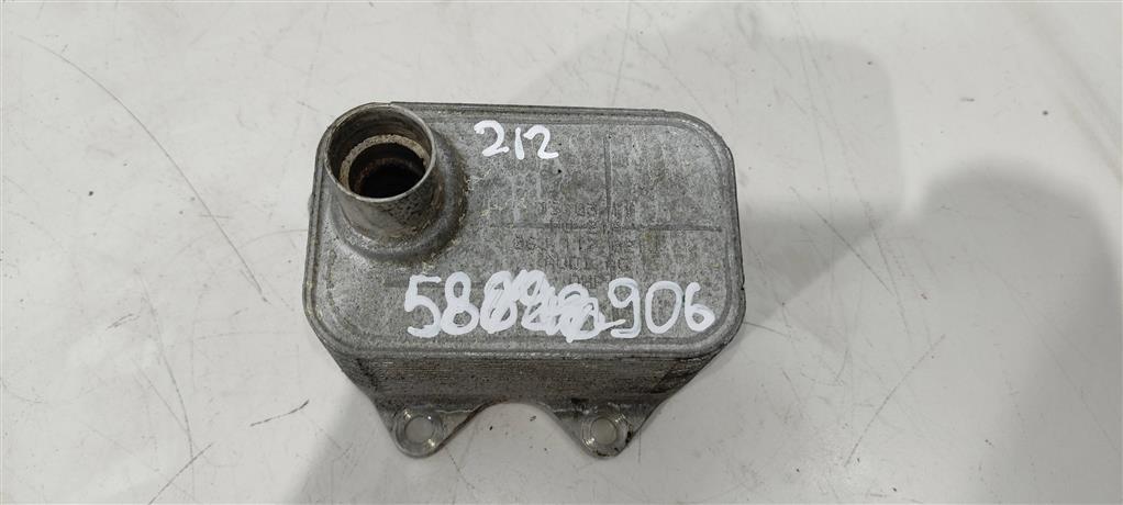 радиатор масляный Volkswagen Passat B7 2013, 2.0 л., TFSI, бензин, седан, 06J117021J, AXX, BWA, BYT, BZB, CAWB, CCZA, CDAA, 06H903143H, CDHB, CDNB, CFKA, CPMA, . - фото №1