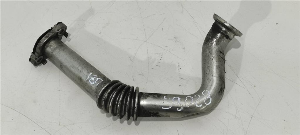 трубка системы рециркуляции EGR Volkswagen Passat B7 2013, 2.0 л., TDi, дизель, универсал, 03L131521R, . - фото №1