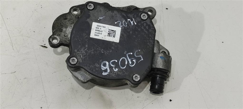 насос вакуумный Volkswagen Passat B7 2013, 2.0 л., TDi, дизель, седан, 03L145100D, CBAA, CBAB, CBDC, CLCA, CFF, CFG, CGLC, CMGB, CFJA, CJAA, CFHC, CBDA, CAYD, CAYE, CEGA, CLJA, CLLB, CJCA, 03L145100C - фото №1
