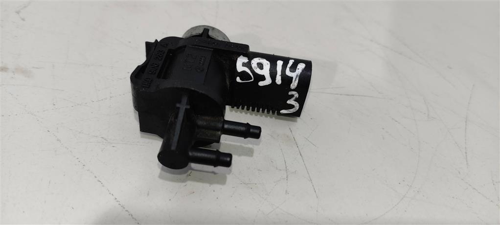 электромагнитный клапан Volkswagen Amarok 1 поколение 2013, 2.0 л., TDi, дизель, пикап, 1J0906283C, 1K0906283A, . - фото №1