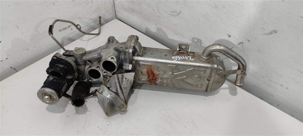 охладитель EGR / Радиатор EGR Volkswagen Passat B7 2013, 2.0 л., TDi, дизель, седан, 03L131512CF, 03L131512CH, 03L131512BB, 03L131512DQ, 03L131512BL, CAY, CFH, 03L131512C, CFF, CFG, CLL, CLJ, CFJ, CLC, 03L131527AX - фото №1
