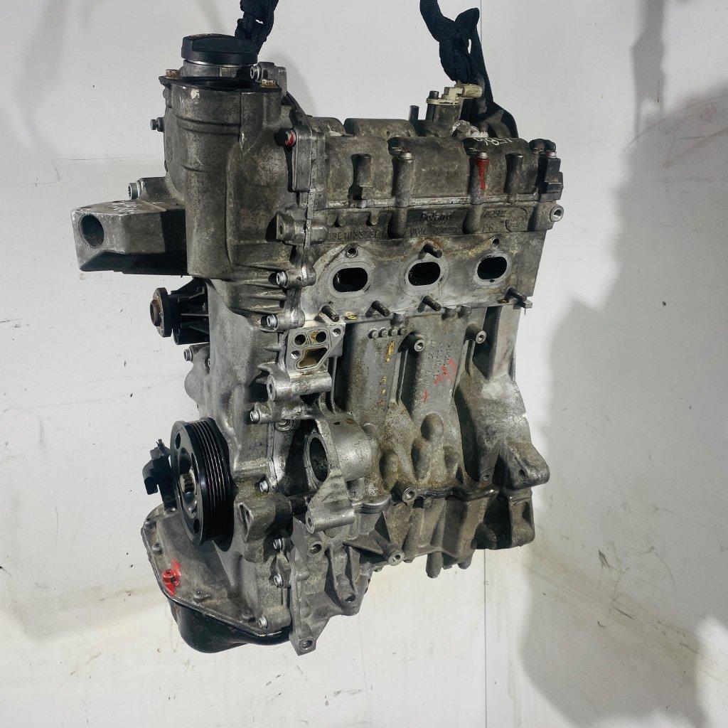 двигатель SEAT Ibiza 4 поколение 2010, 1.2 л., бензин, BME, CGP, AZQ, BZG, CGPA, CGPB - фото №1