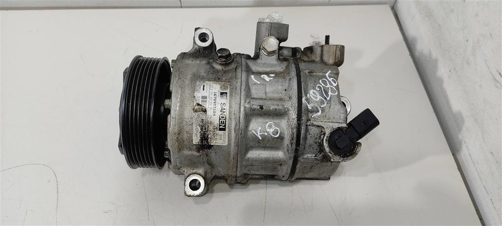 компрессор кондиционера Volkswagen Passat B6 2009, 2.0 л., TDi, дизель, седан, 1K0820808F, 1K0820808D, 1K0820808B, ., 1711N, 1711E - фото №1