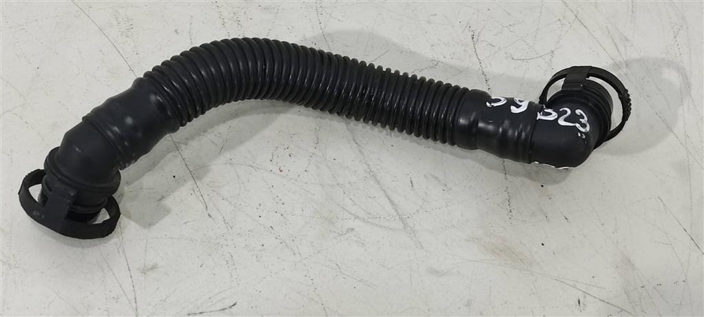 патрубок (трубопровод, шланг) Volkswagen Passat B7 2013, 2.0 л., TDi, дизель, седан, 03L103493G, CFFA, CFFB, CFGB, CLLA, CFGC, CFJA, CFHC, CBHB, CFHD, CFHF, CFHE, CFJB, CJCB, . - фото №1