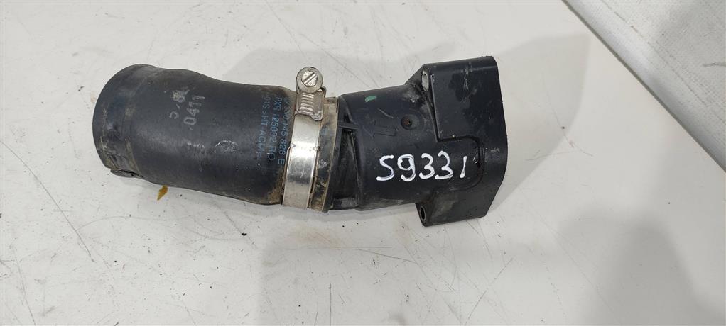 патрубок турбины Volkswagen Passat B7 2013, 2.0 л., TDi, дизель, седан, CBA, 03L131111G, CBB, CFF, CBD, . - фото №1