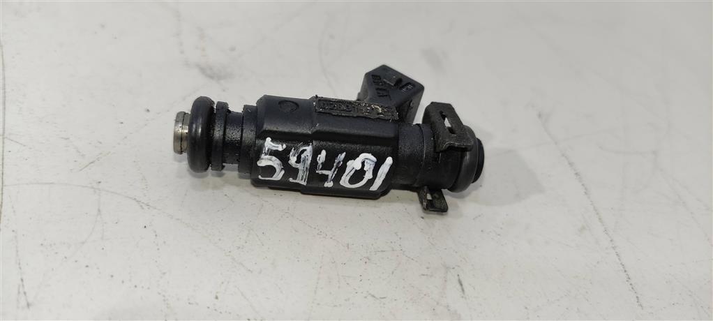форсунка Audi A3 8L 1999, 1.8 л., бензин, хетчбэк 5 дв., 06A906031D, AVU, AUM, AQY, AGU, AGN, AEH, AKL, ARZ, AZH, APK, APF, . - фото №1