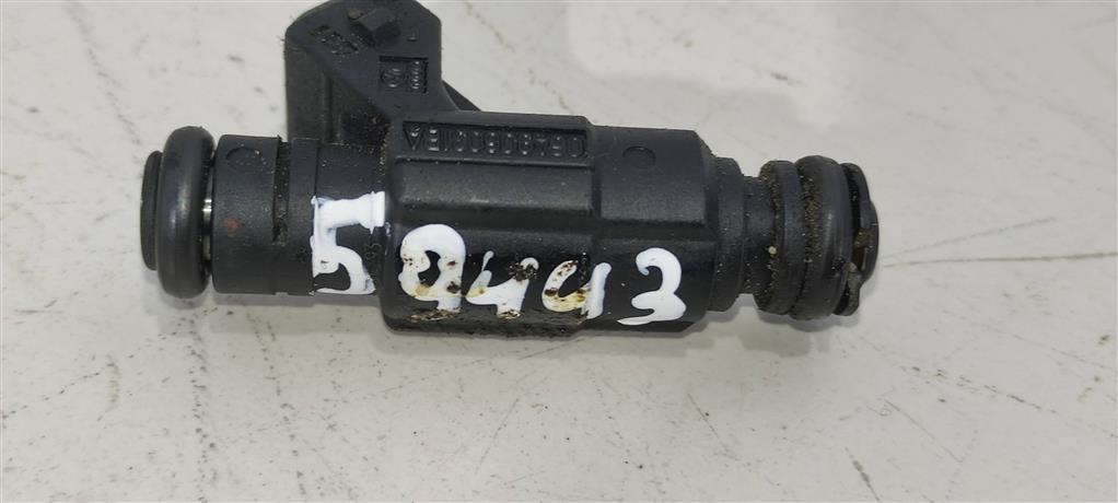 форсунка Audi A4 B6 2003, 1.8 л., бензин, седан, 06A906031BA, AUM, AUQ, BEX, ARY, 0280156061, BVP, BVR - фото №1