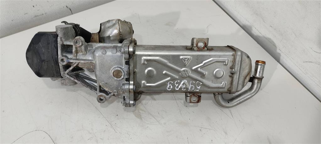 охладитель EGR / Радиатор EGR Volkswagen Passat B7 2013, 2.0 л., TDi, дизель, седан, 03L131512CF, 03L131512CH, 03L131512BB, 03L131512DQ, 03L131512BL, CAY, CFH, 03L131512C, CFF, CFG, CLL, CLJ, CFJ, CLC, 03L131527AX - фото №1