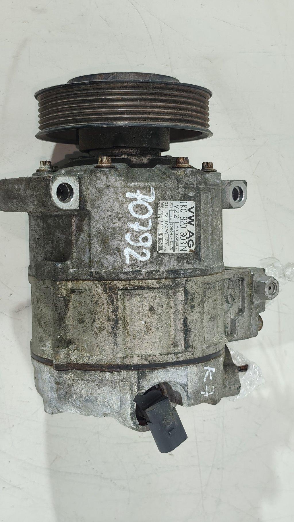 компрессор кондиционера Volkswagen Jetta 5 поколение 2006, 2.0 л., FSI, бензин, седан, 1K0820859P, 1K0820803S, 1K0820859F, 1K0820803L, 1K0820803N, 1K0820859S, 1K0820803F, 5N0820803C, 1K0820859M, 1K0820859E, 1K0820803P, 5N0820803A, 1K0820859T, 1K0820859C, 5Q0820803E, 5N0820803, 5N0820803H, 890632, 1K0820803C, 1K0820859D, 1K0820803E, 5K0820803H, 1K0820808DX, 1K0820808FX, 5K0820803J, 1K0820803QX, 1K0820808A, 1K0820808BX, 1K0820859H, 1K0820859N, 5K0820803, 5K0820803C, 5K0820803E, 5K0820803G, 5K0820803L, 5Q0820803J, 5Q0820803N, 5Q0820803R, 8J0260805A, 699357
