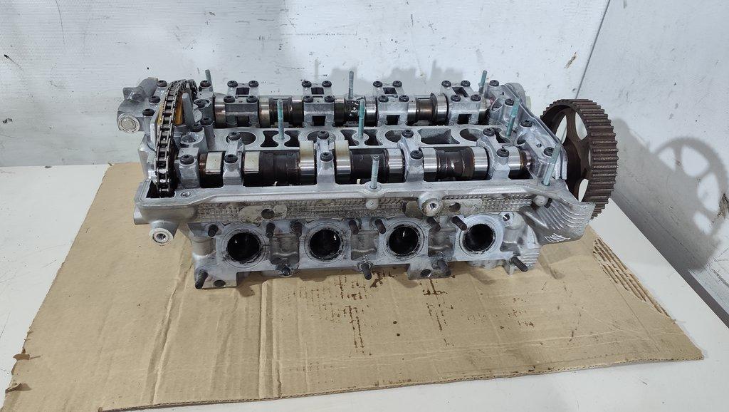 головка блока цилиндров Audi A4 B6 2003, 1.8 л., бензин, седан, AWT, AWM, AMB, AWC, AUG, AVJ, APX, BFB, BAM, AJH, AUQ, BEX, ARX, AWP - фото №1