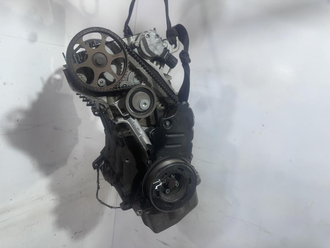 двигатель Audi A3 8P/8PA [рестайлинг] 2005, 1.8 л., бензин, AWT, AWM, AMB, AWC, AUG, AVJ, APX, BFB, BAM, AJH, AUQ, BEX, AWP
