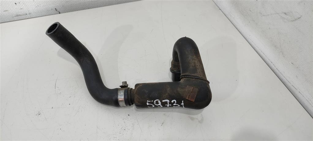 патрубок вентиляции картера Volkswagen Passat B5 1998, 1.8 л., бензин, седан, 058103213 - фото №1