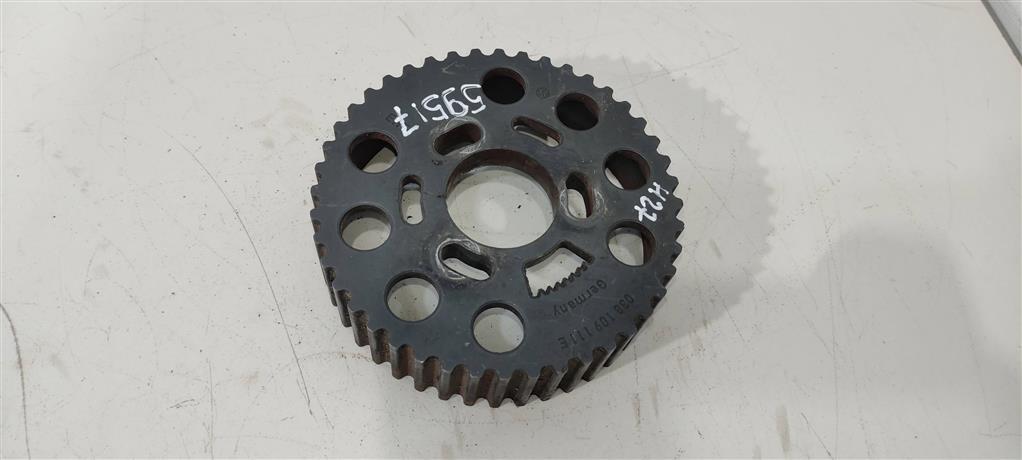 шкив распредвала Volkswagen Passat B6 2007, 1.9 л., TDi, дизель, седан, 038109111E, AVF, AVB, CBA, CBB, CBD, CJA, AVX, . - фото №1