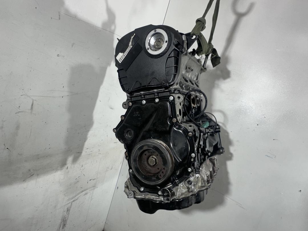 двигатель Volkswagen Jetta 5 поколение 2009, 2.0 л., TSI, бензин, внедорожник 5 дв., CDA, CAW, CCT, BZB, CCZ, CAWB, CDAB, CDAA