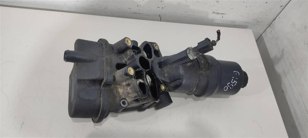 корпус масляного фильтра Volkswagen Passat B6 2006, 2.0 л., бензин, седан, BVZ, BVY, BLR, BLX, BLY, 06D115408B, BVX, 06D115397G, 06D115397J, 06D115397D, 06D115397K - фото №1