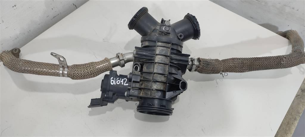 заслонка дроссельная Land Rover Discovery 4 поколение 2011, 2.7 л., дизель, внедорожник 5 дв., 276DT, 215979142, . - фото №1