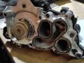 корпус помпы Volkswagen Golf 7 поколение 2014, 1.4 л., TSI, бензин, хетчбэк 5 дв., 04E121042M, CZD, CPW, 04E121004Q, 04E121600AD, CNLA, CRJA, CPTA, CJZA, CYV, CHPA - фото №8