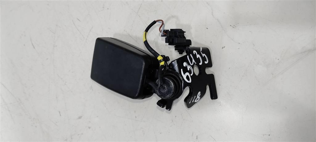 замок ремня безопасности Mercedes-Benz E-Класс W213/S213/C238/A238 2018, бензин, седан, ., A2058600369 - фото №1