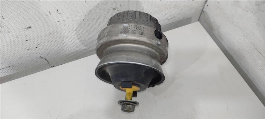 подушка крепления двигателя Audi A6 4F/C6 2006, 2.0 л., бензин, седан, BRE, BPJ, 4F0199382AD, 4F0199382BK, BYK, BLB, BNA, BRF, 4F0199382AS - фото №1