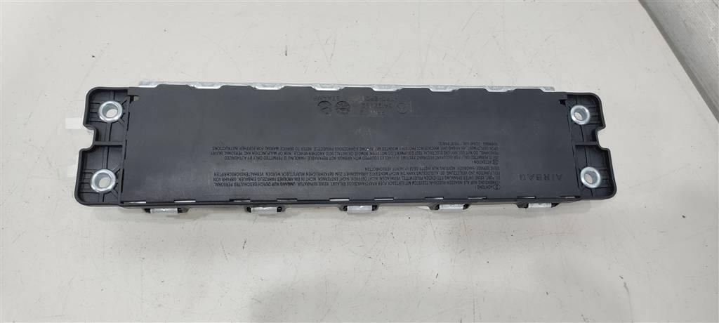 подушка безопасности коленная Mercedes-Benz GLC-Класс X253/C253 2017, 2.2 л., CDi, дизель, внедорожник 5 дв., ., A2538600402 - фото №1
