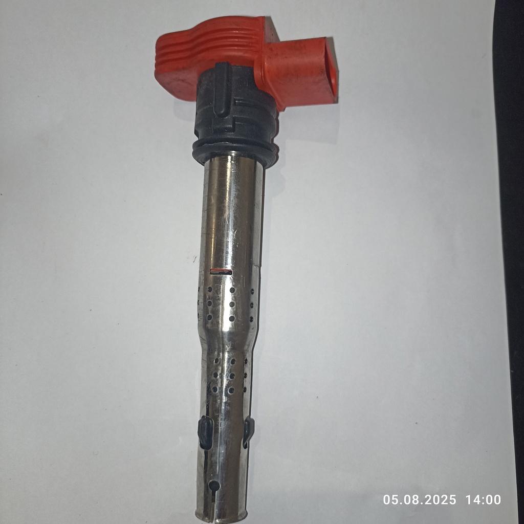 катушка зажигания Audi A6 4F/C6 2006, 3.2 л., 06E905115E, ., 0040102032, 06E905115D, 06E905115F, 06E905115G - фото №1